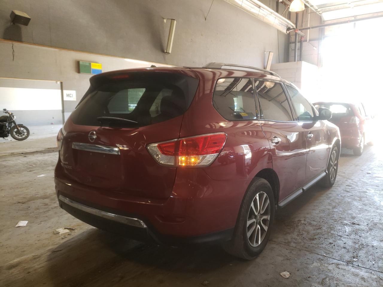 Photo 4 from auction – 2016 NISSAN PATHFINDER with VIN 5N1AR2MN7GC603480