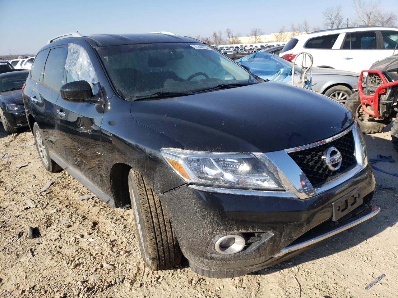 NISSAN PATHFINDER 2016 with VIN 5N1AR2MM8GC629903 - Photo from auction