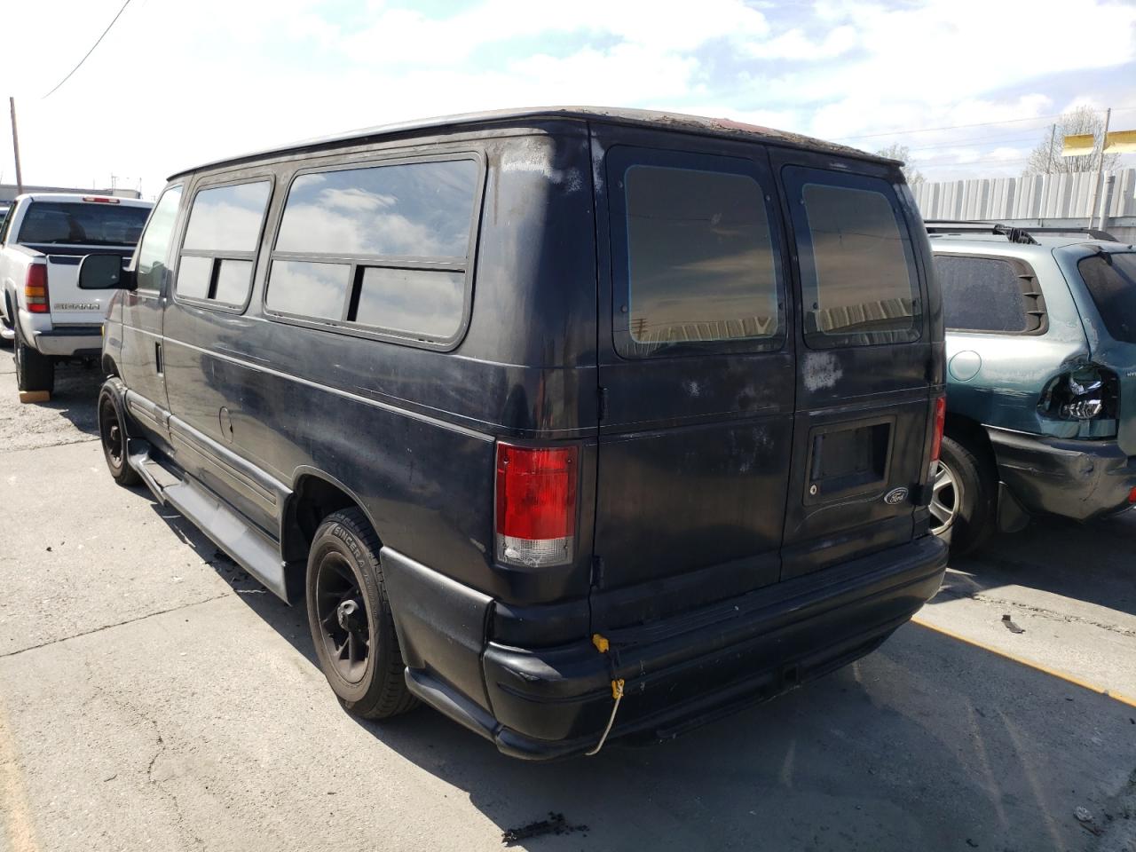 Photo 3 from auction – 1999 FORD ECONOLINE with VIN 1FDRE14L2XHB04113