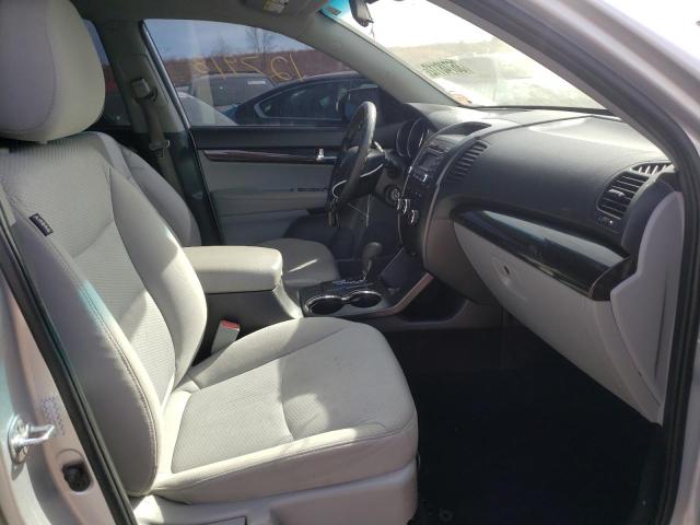 Photo 5 from auction – 2011 KIA SORENTO BA with VIN 5XYKTCA12BG012012
