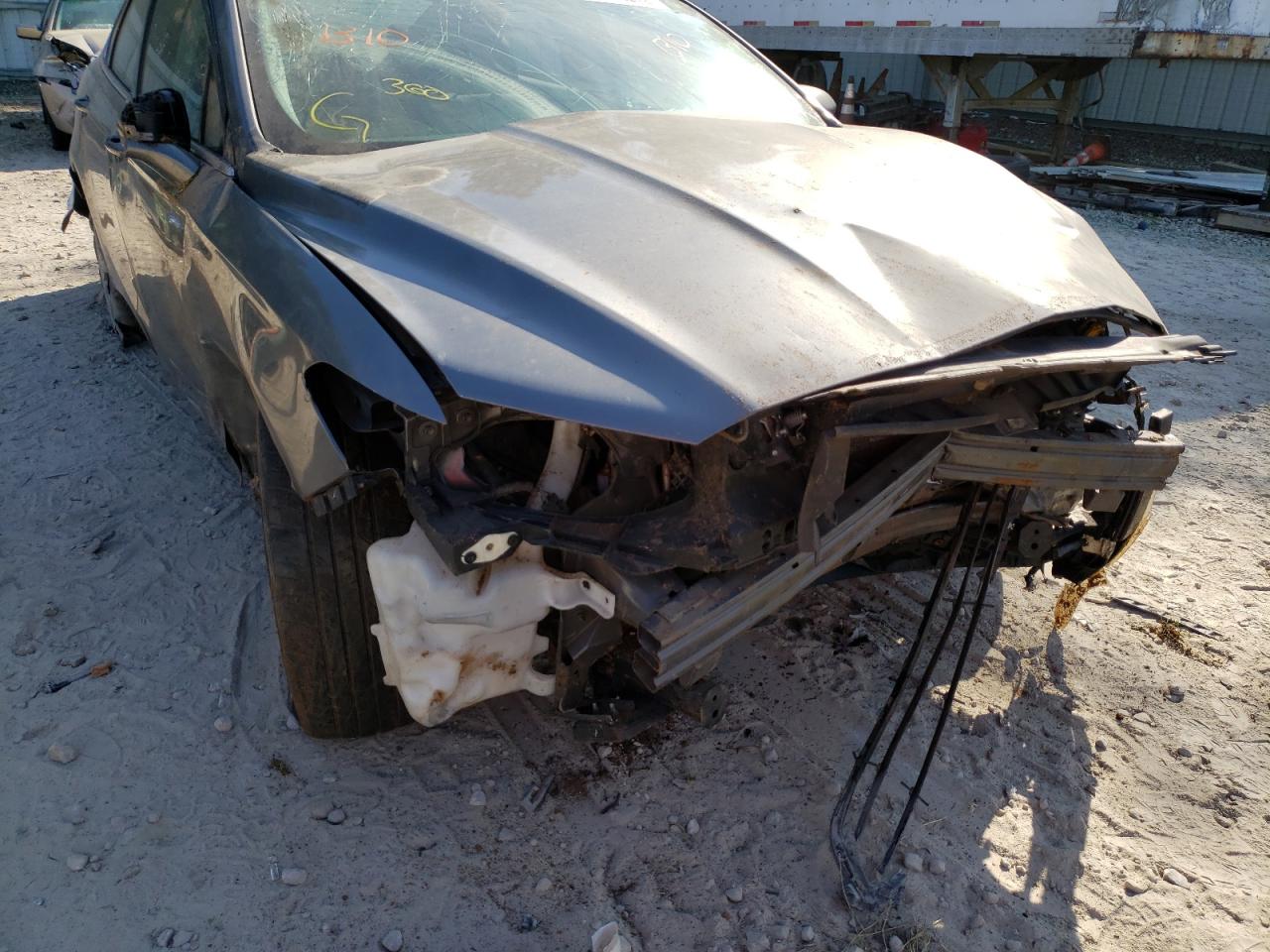 Photo 9 from auction – 2013 FORD FUSION SE with VIN 3FA6P0H79DR329718