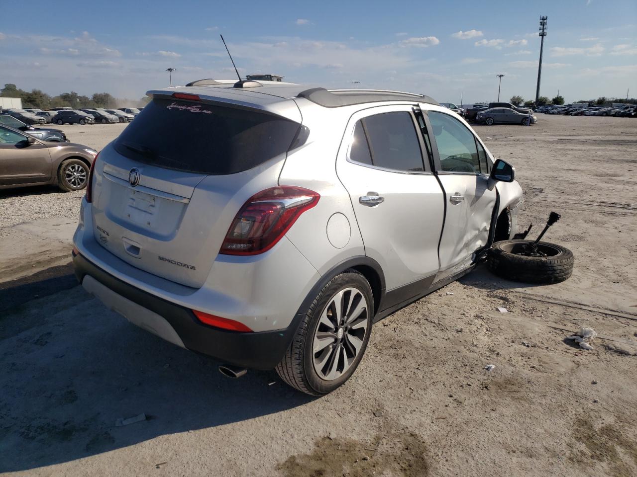 Photo 4 from auction – 2018 BUICK ENCORE ESS with VIN KL4CJCSB7JB548992