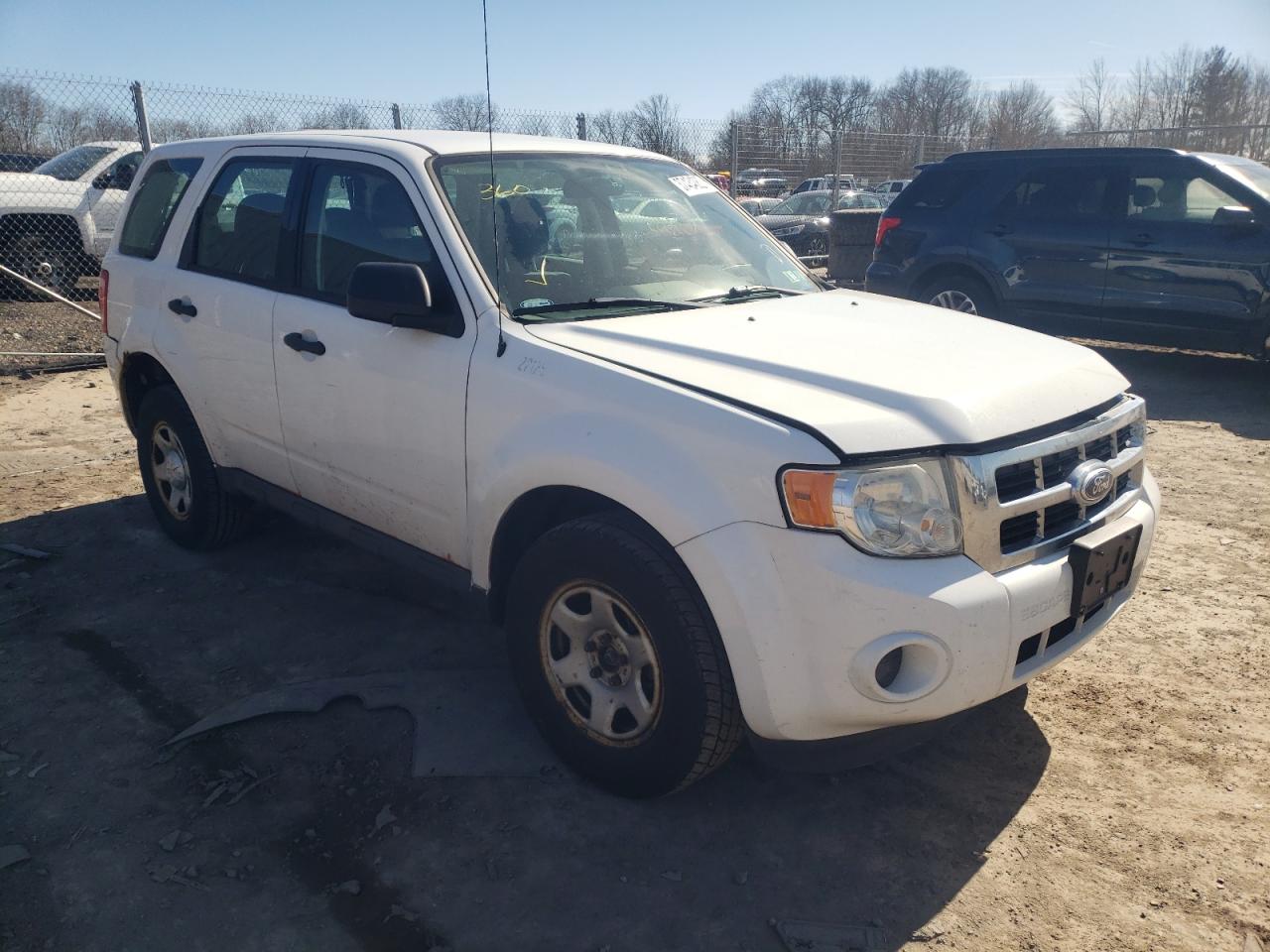 FORD ESCAPE XLS 2012 with VIN 1FMCU0C79CKB92923 - Photo from auction