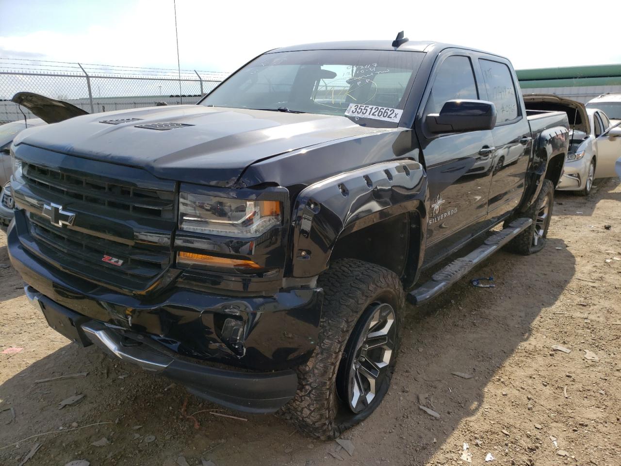 Photo 2 from auction – 2018 CHEVROLET SILVERADO with VIN 3GCUKREC3JG100965