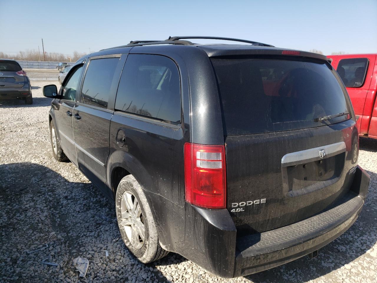 Photo 3 from auction – 2010 DODGE GRAND CARA with VIN 2D4RN6DX7AR490157