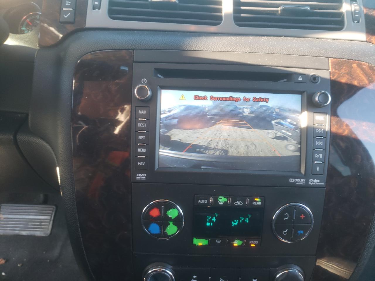 Photo 9 from auction – 2013 GMC YUKON DENA with VIN 1GKS2EEF5DR300801