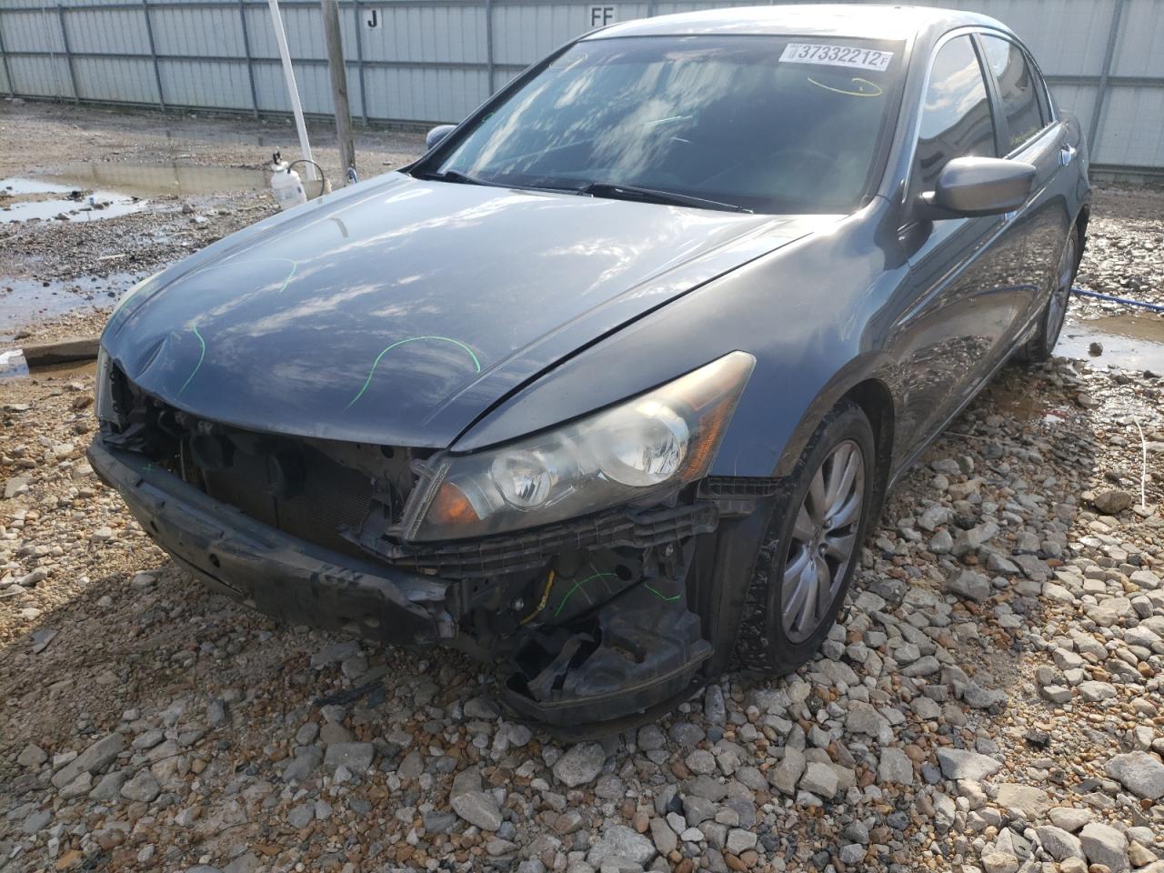 Photo 2 from auction – 2012 HONDA ACCORD EXL with VIN 1HGCP3F84CA014913