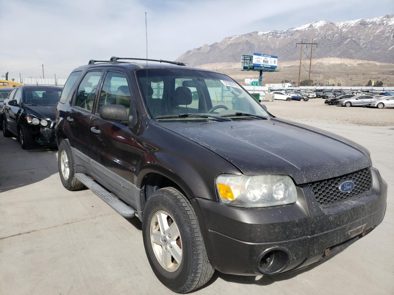 FORD ESCAPE 2007 with VIN 1FMYU02Z67KB07227 - Photo from auction