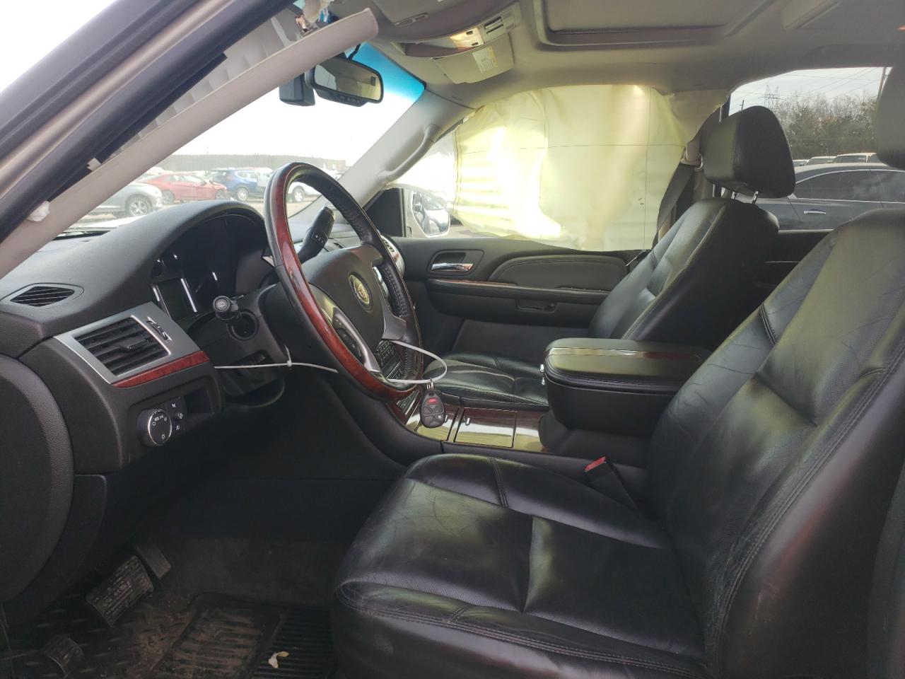 Photo 5 from auction – 2007 CADILLAC ESCALADE L with VIN 1GYFK63887R142699