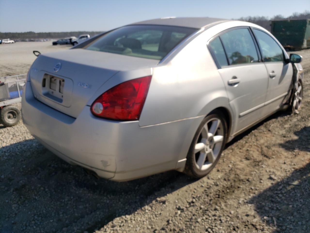 Photo 4 from auction – 2004 NISSAN MAXIMA SE with VIN 1N4BA41E54C906324