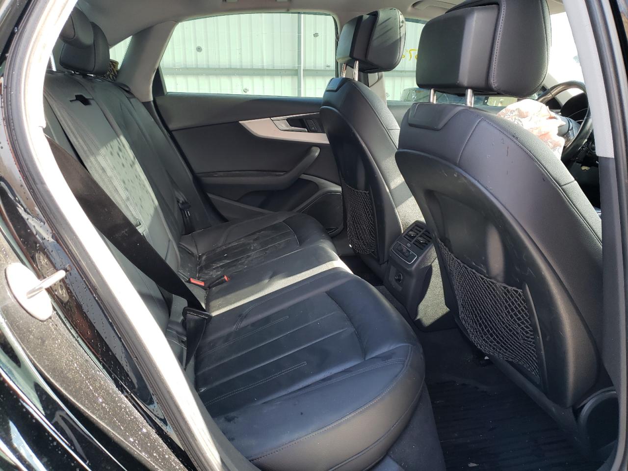 Photo 6 from auction – 2017 AUDI A4 PREMIUM with VIN WAUANAF44HN005297