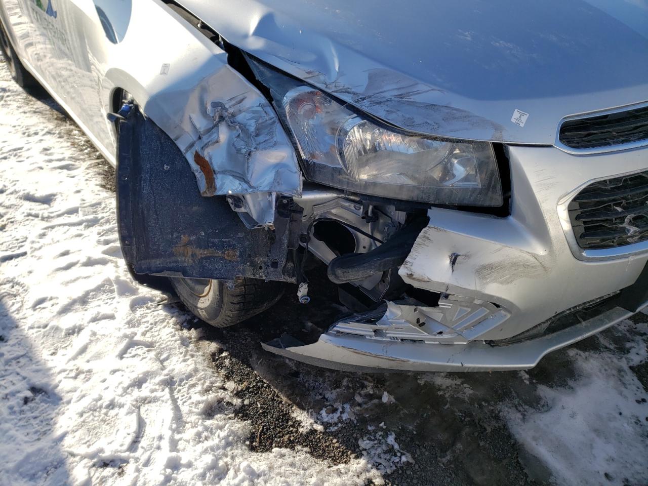 Photo 9 from auction – 2015 CHEVROLET CRUZE LT with VIN 1G1PC5SB9F7245339