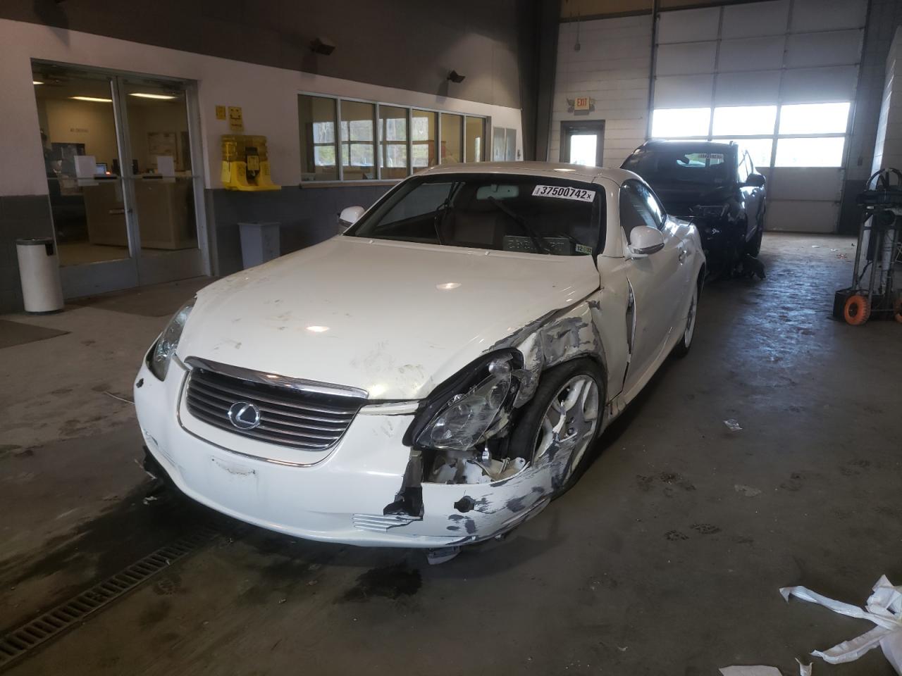 Foto 2 de la subasta – 2003 LEXUS SC 430 con VIN JTHFN48Y230045456