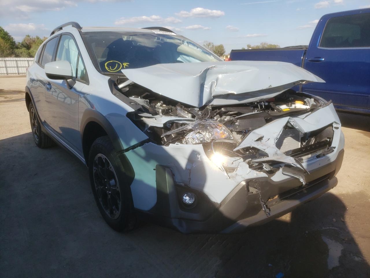 SUBARU CROSSTREK 2022 with VIN JF2GTAEC5N8210635 - Photo from auction