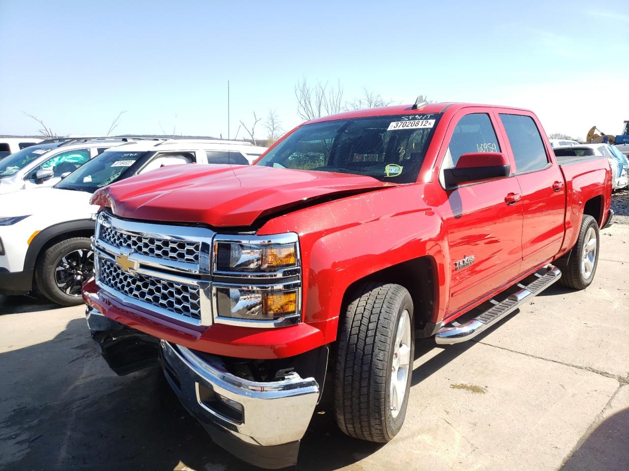 Photo 2 from auction – 2015 CHEVROLET SILVERADO with VIN 3GCPCREH0FG323400
