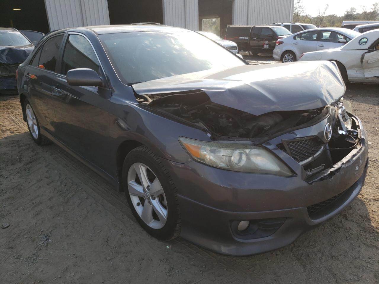 TOYOTA CAMRY BASE 2011 with VIN 4T1BF3EK3BU214796 - Photo from auction