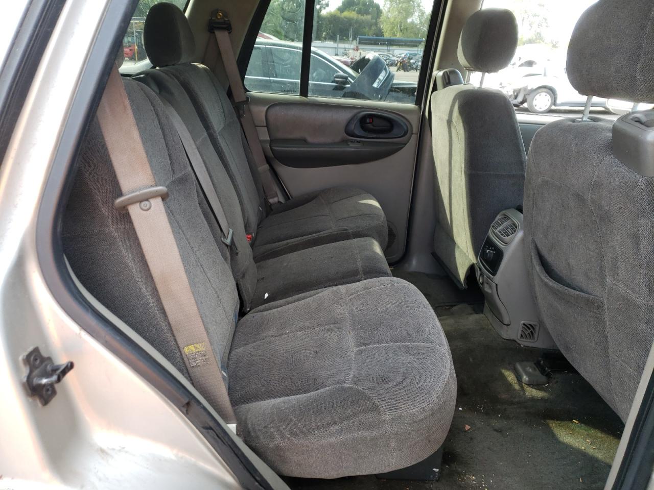 Photo 6 from auction – 2004 CHEVROLET TRAILBLAZE with VIN 1GNDS13S542202073