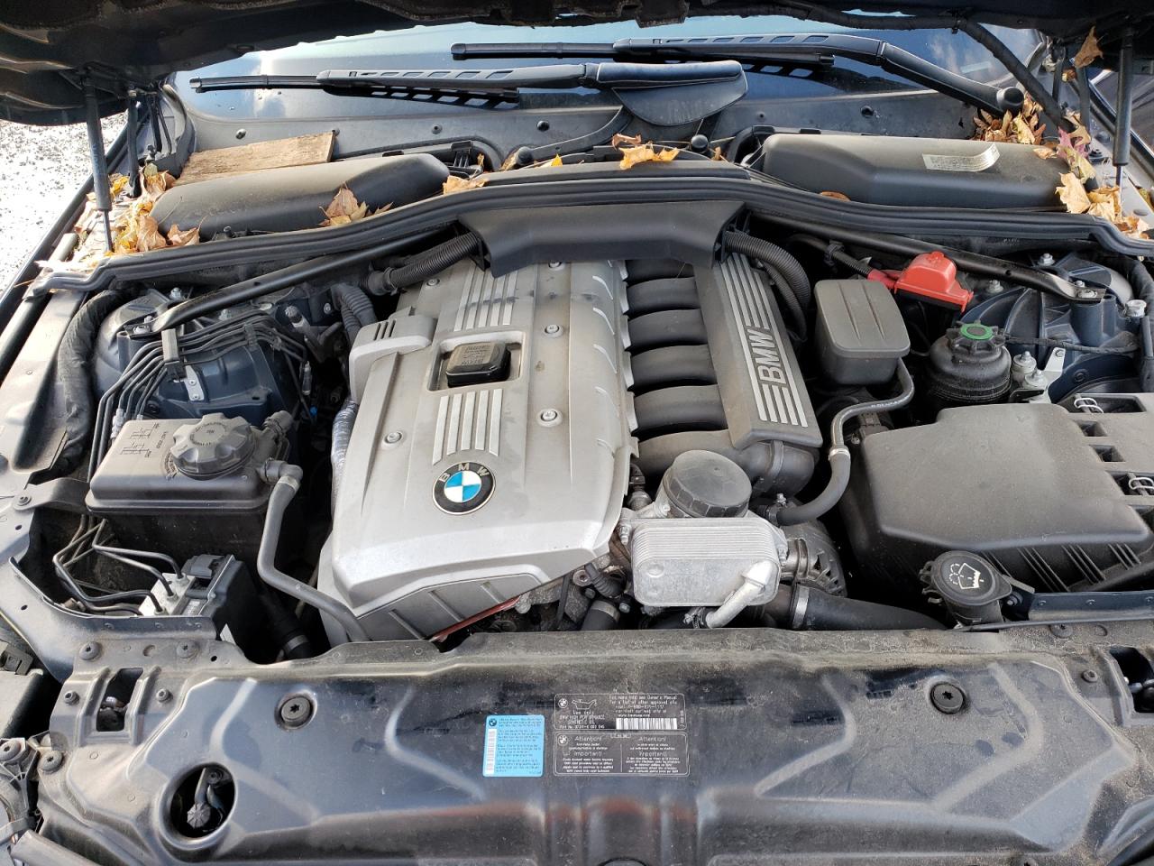 Photo 7 from auction – 2007 BMW 525 XI with VIN WBANF33587CW70625
