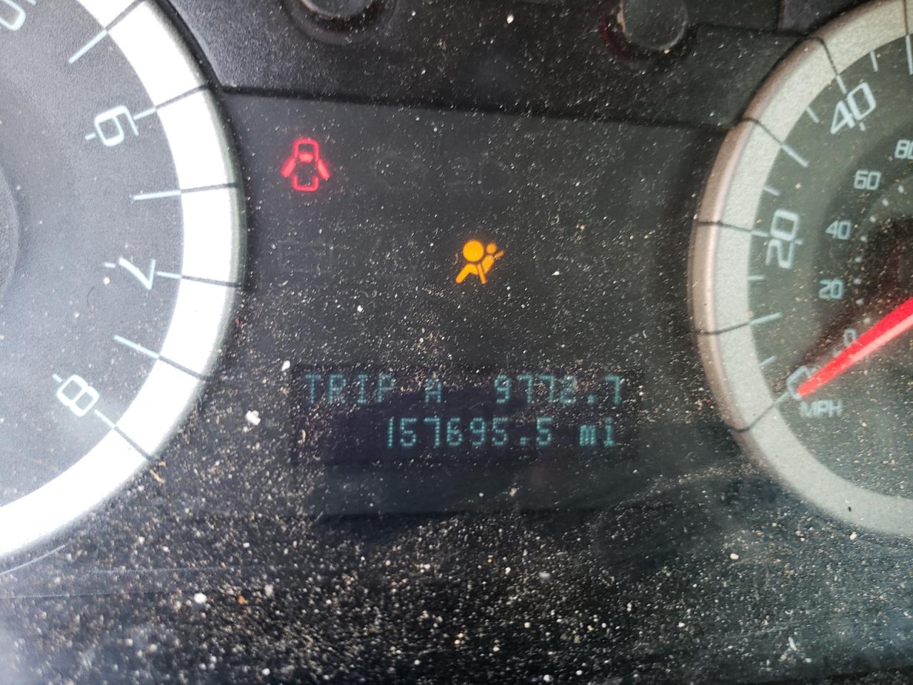 Photo 8 from auction – 2010 FORD ESCAPE XLT with VIN 1FMCU9D79AKD02577
