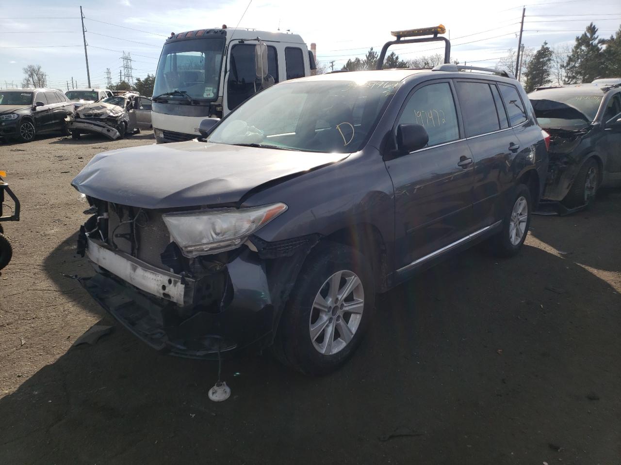 Photo 2 from auction – 2012 TOYOTA HIGHLANDER with VIN 5TDZA3EH9CS025288