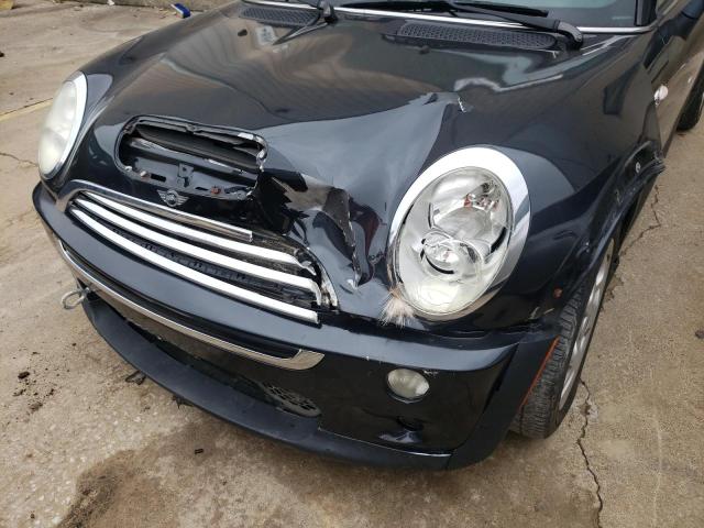 Photo 9 from auction – 2007 MINI COOPER S with VIN WMWRH33547TL95508
