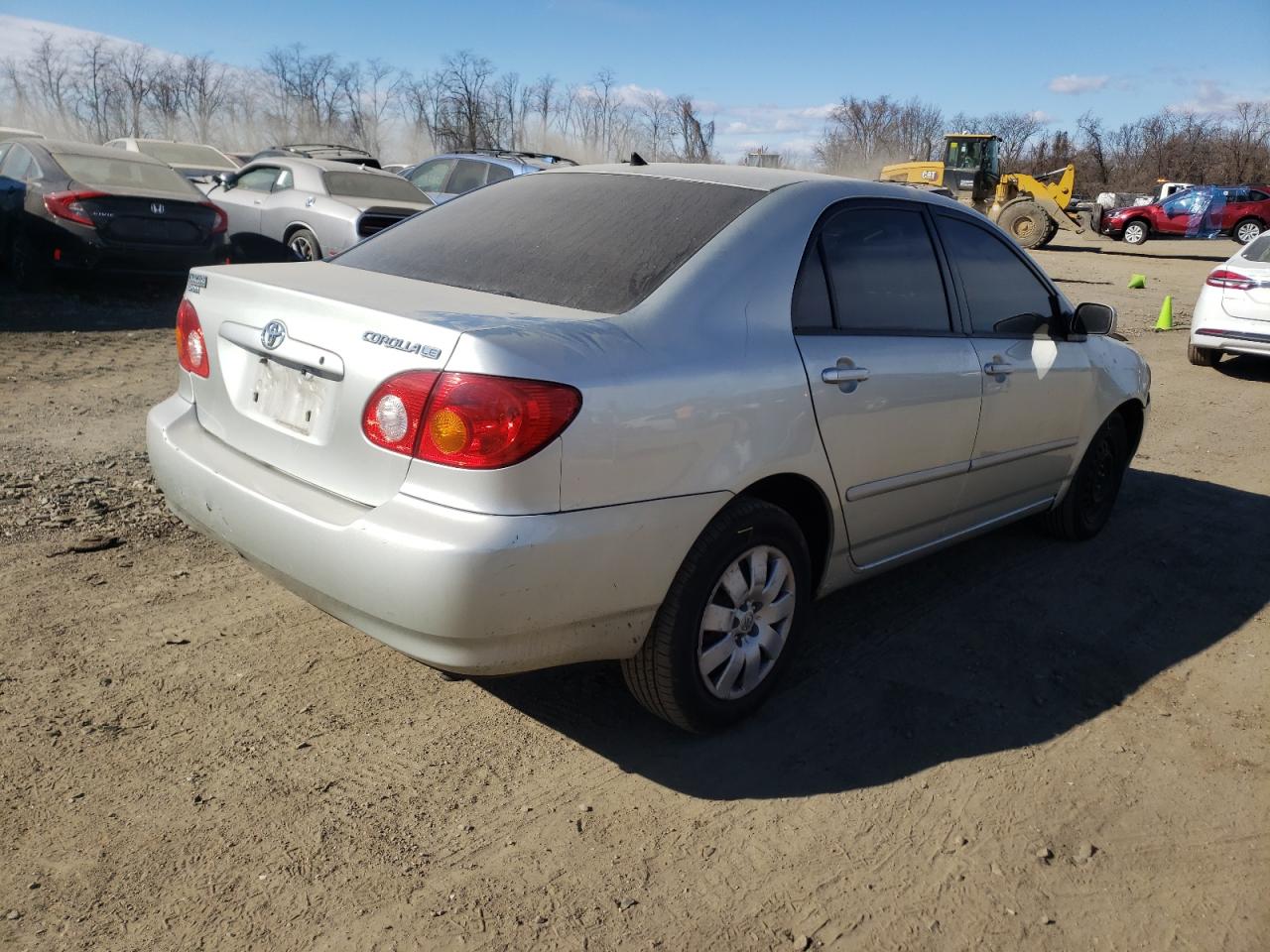 Photo 4 from auction – 2004 TOYOTA COROLLA CE with VIN JTDBR32E842036411
