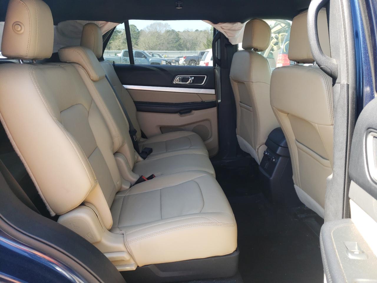 صورة رقم 6 من المزاد - 2017 FORD EXPLORER X مع VIN 1FM5K7D89HGA91826