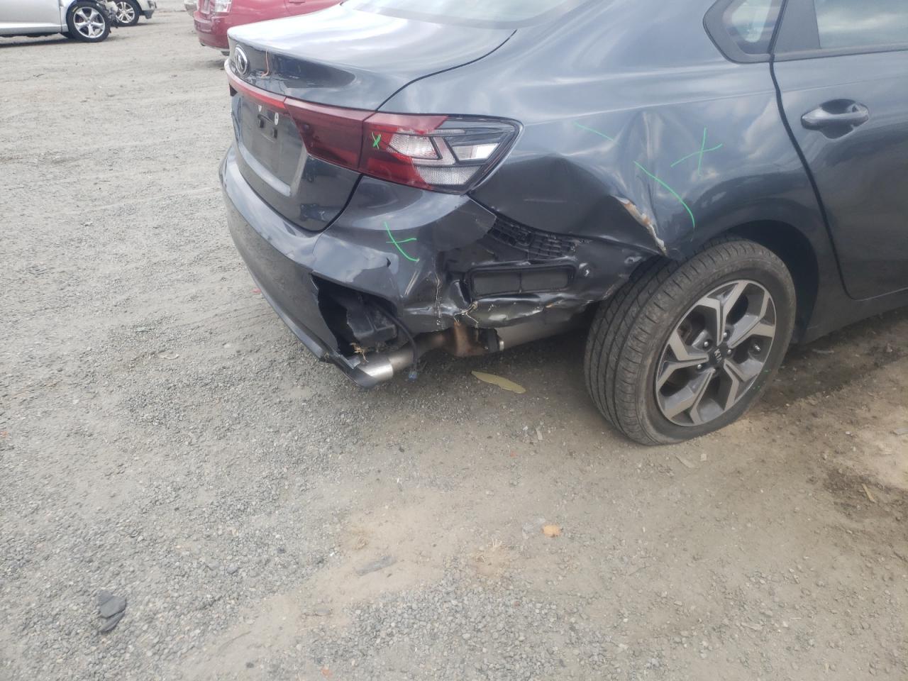 Photo 9 from auction – 2019 KIA FORTE FE with VIN 3KPF24AD7KE135709