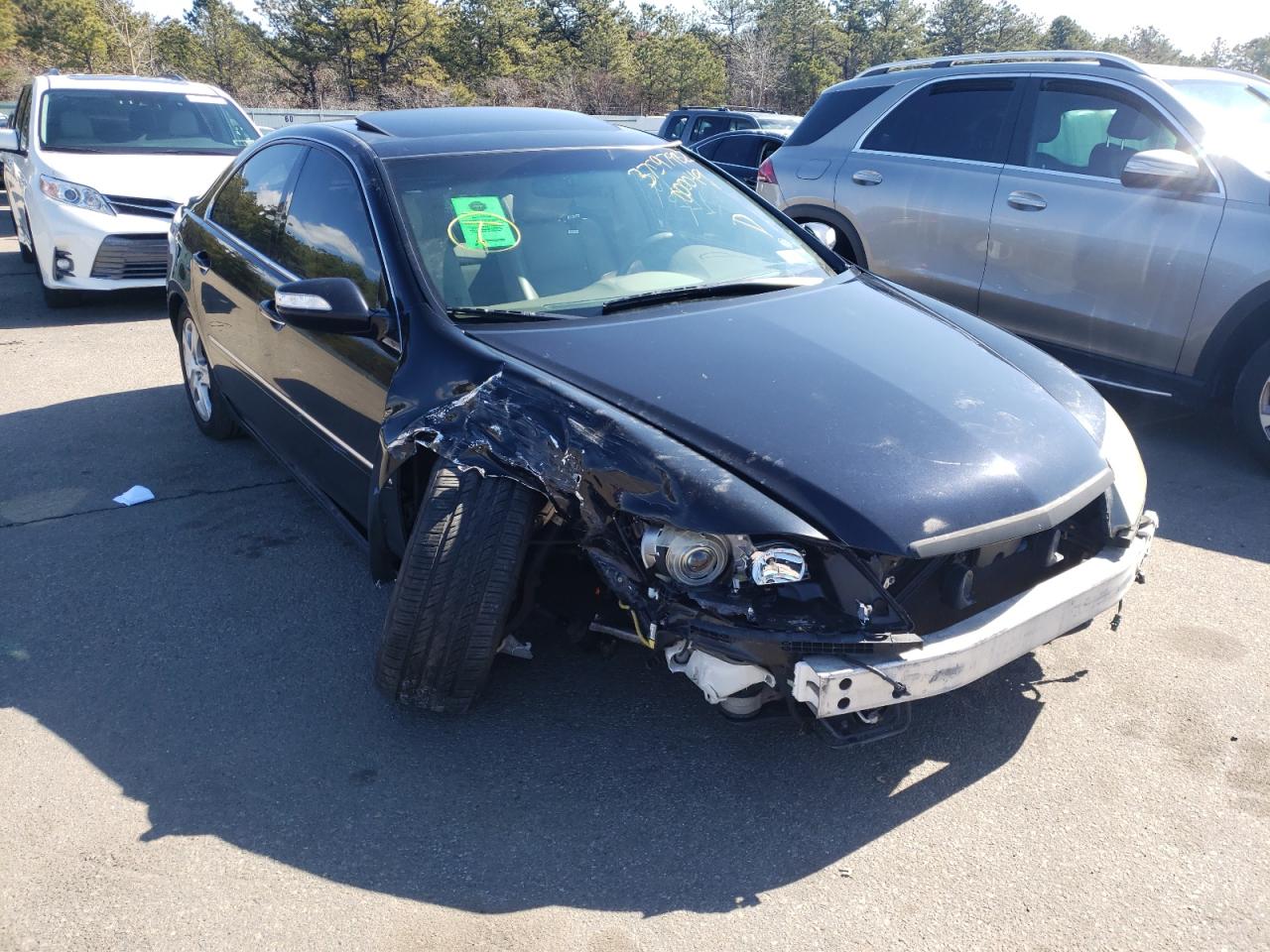 ACURA RL 2007 with VIN JH4KB16617C000049 - Photo from auction