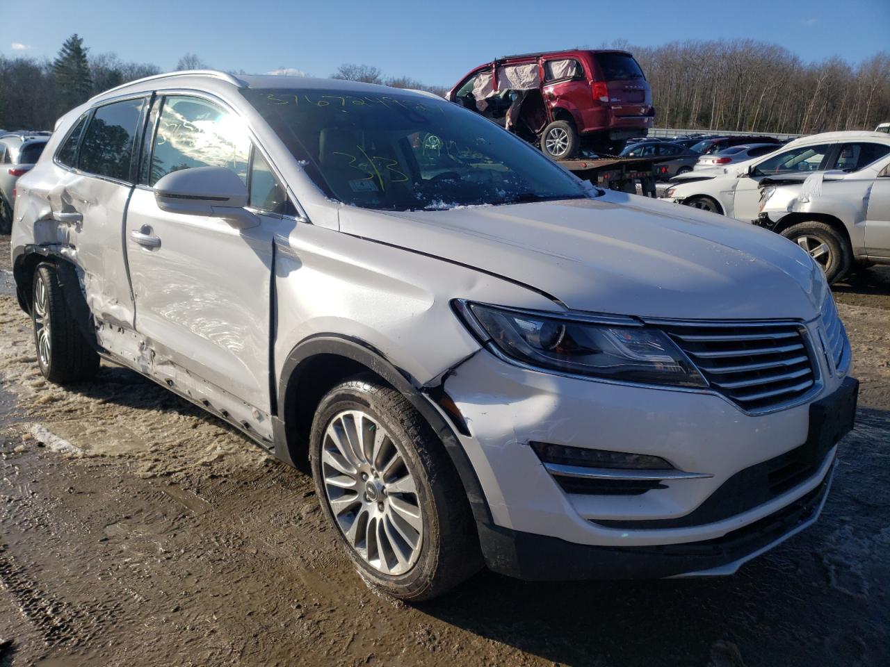 Photo 1 from auction – 2017 LINCOLN MKC RESERV with VIN 5LMTJ3DH4HUL49252