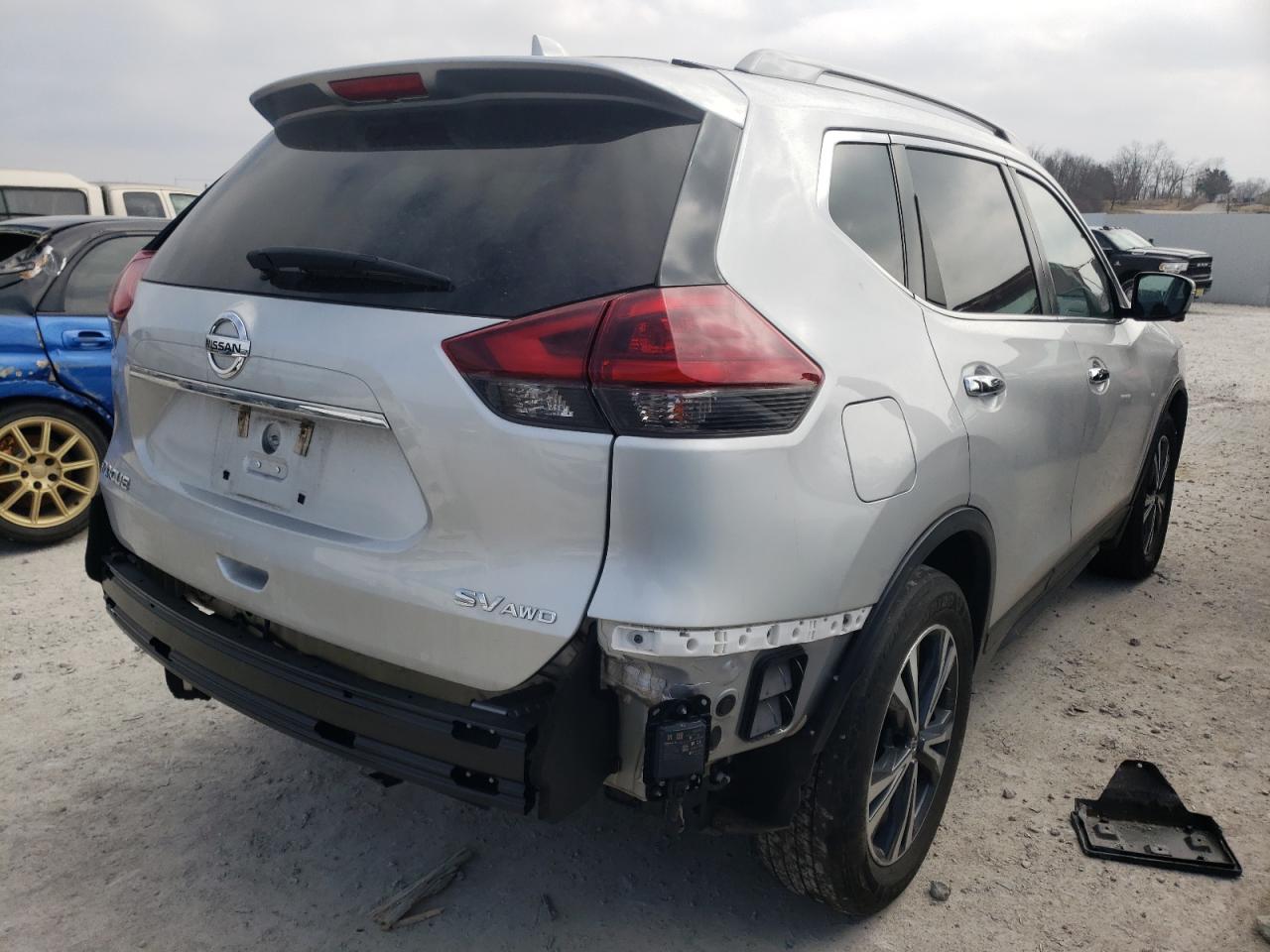 Photo 4 from auction – 2019 NISSAN ROGUE S with VIN 5N1AT2MVXKC755036