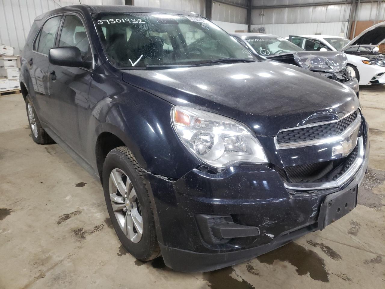 CHEVROLET EQUINOX LS 2015 with VIN 2GNFLEEK9F6121092 - Photo from auction