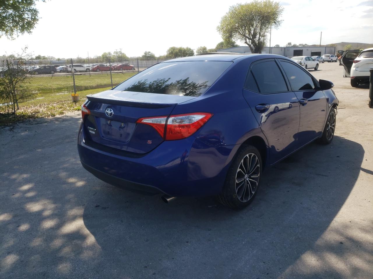 Photo 4 from auction – 2014 TOYOTA COROLLA L with VIN 2T1BURHE7EC047072