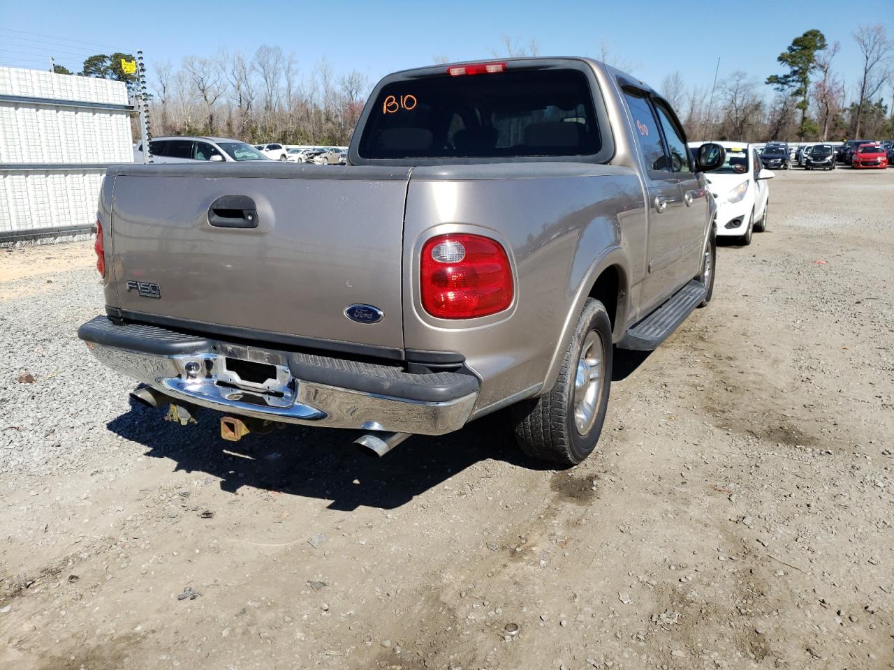 Photo 4 from auction – 2003 FORD F-150 with VIN 1FTRW07L83KA54855