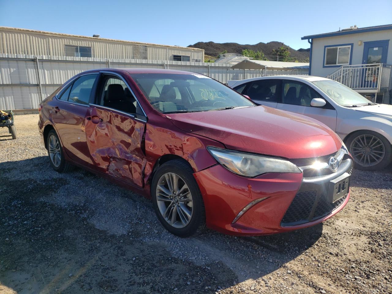 TOYOTA CAMRY SE 2017 with VIN 4T1BF1FK7HU660008 - Photo from auction