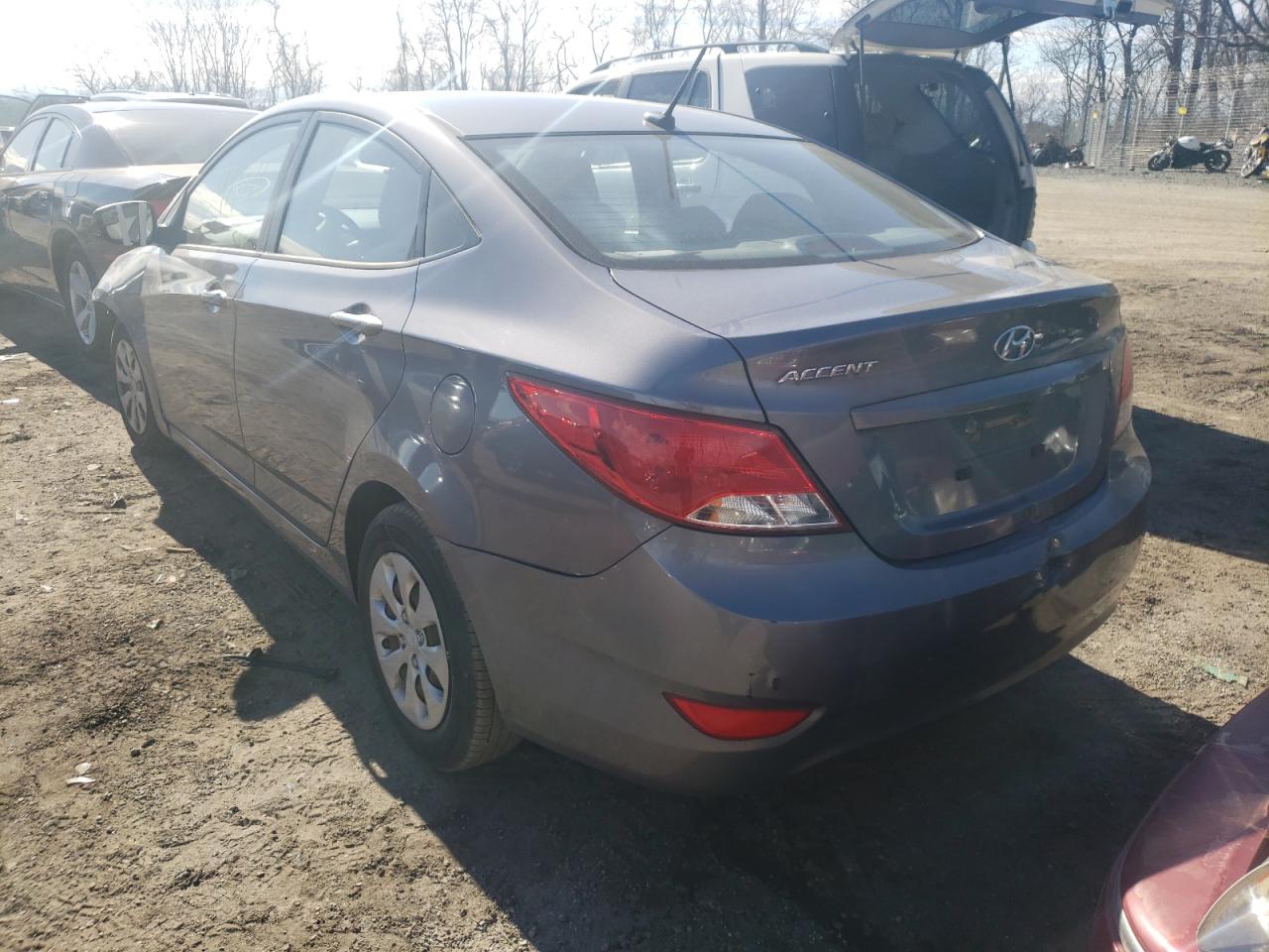 Photo 3 from auction – 2015 HYUNDAI ACCENT GLS with VIN KMHCT4AE0FU803734