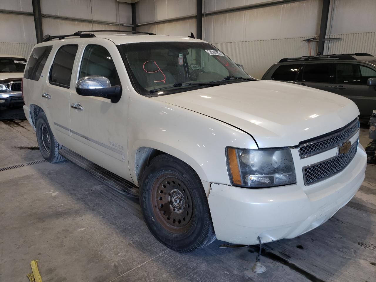 CHEVROLET TAHOE K150 2011 with VIN 1GNSKCE07BR398455 - Photo from auction