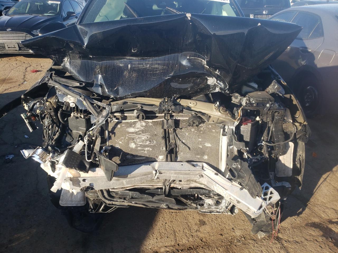 Zdjęcie 7 z aukcji – 2019 TOYOTA HIGHLANDER z VIN 5TDBZRFH2KS705608