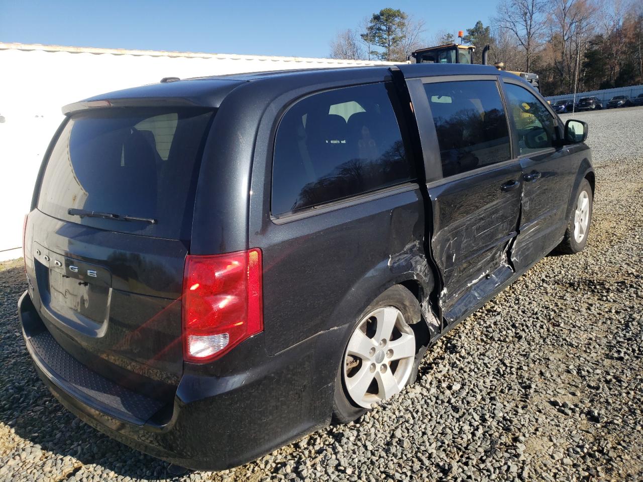 Photo 4 from auction – 2015 DODGE GRAND CARA with VIN 2C4RDGBG2FR668881