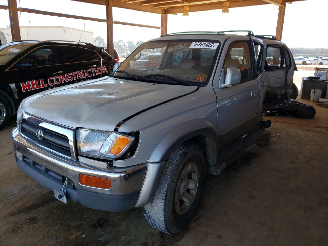 Photo 2 from auction – 1997 TOYOTA 4 RUNNER with VIN JT3GN87R4V0019780