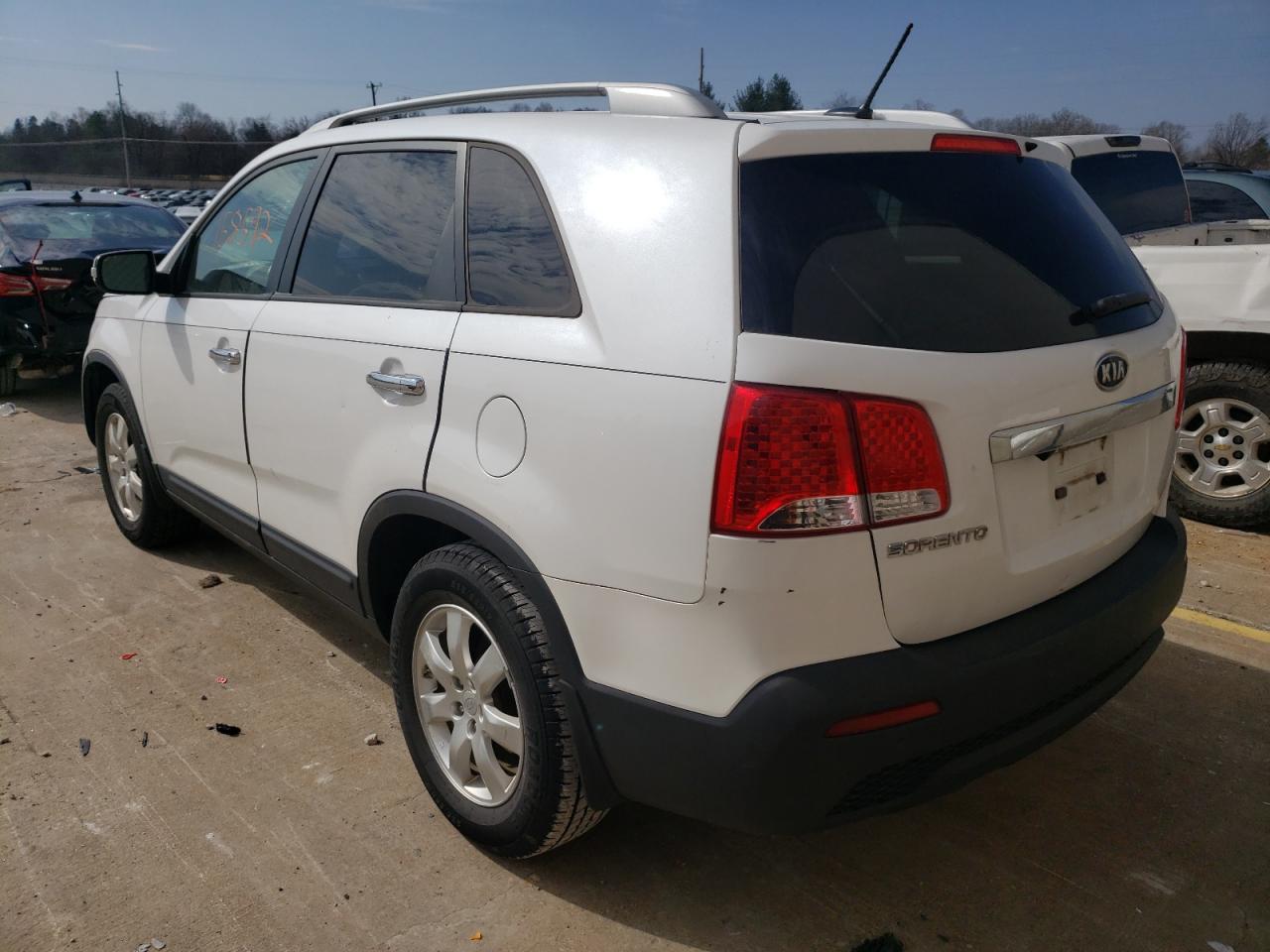 Photo 3 from auction – 2011 KIA SORENTO BA with VIN 5XYKT3A16BG083679