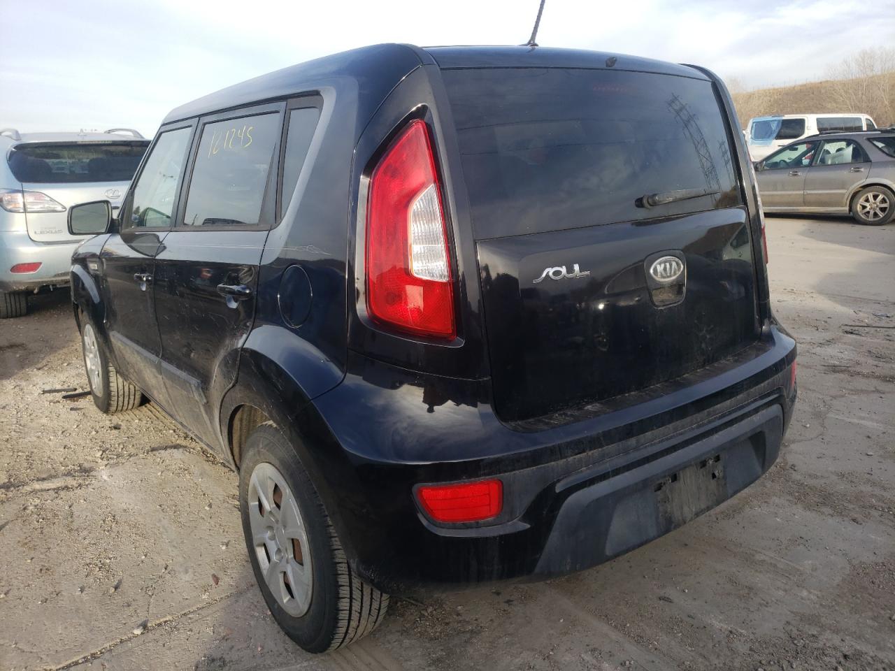 Photo 3 from auction – 2012 KIA SOUL with VIN KNDJT2A56C7745610