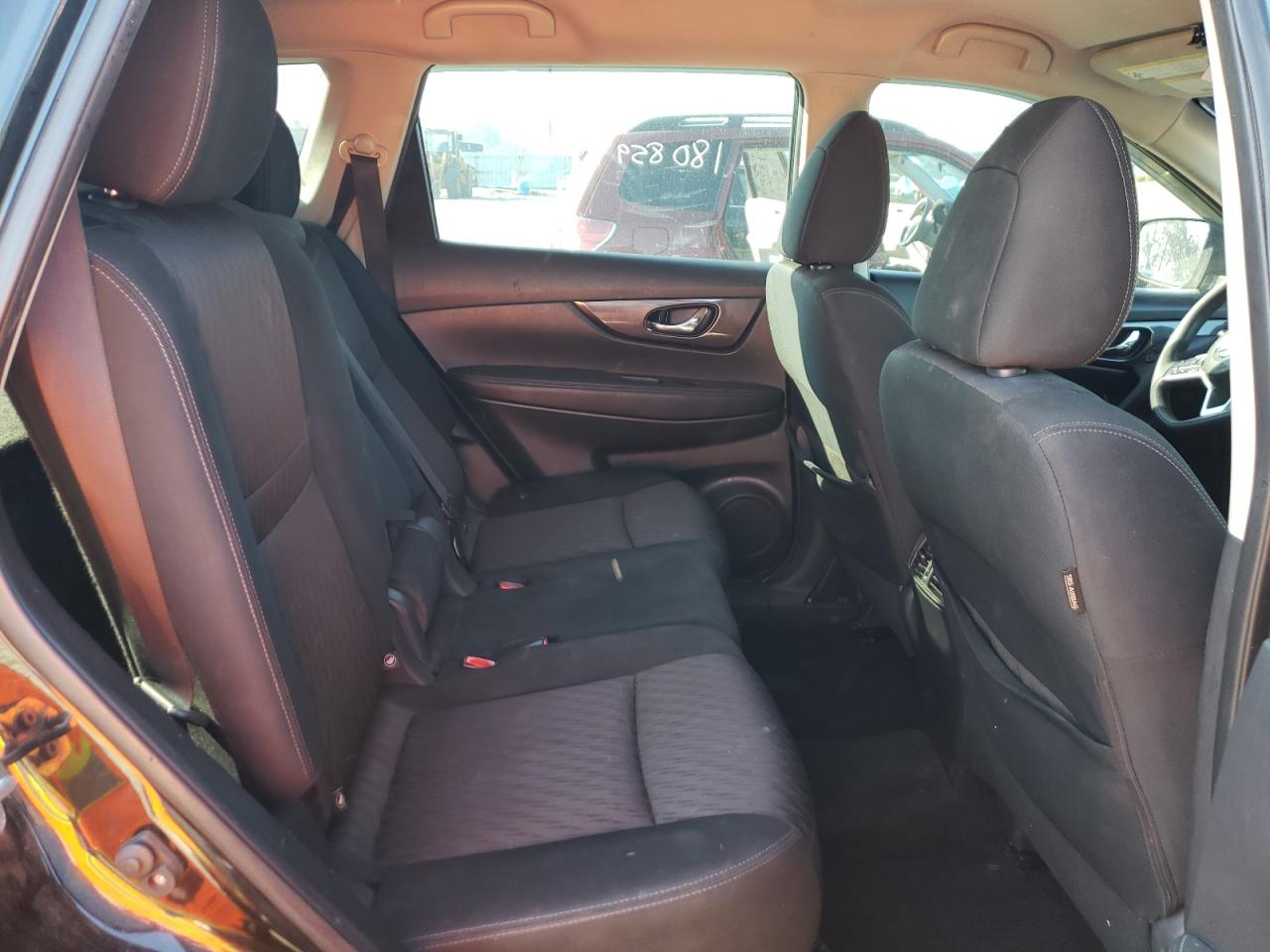 Photo 6 from auction – 2018 NISSAN ROGUE S with VIN KNMAT2MT1JP584624
