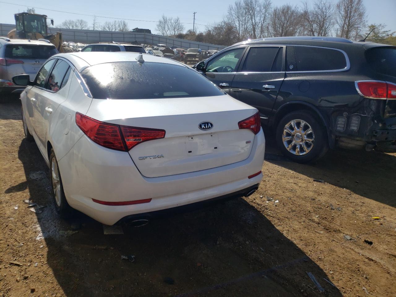 Photo 3 from auction – 2011 KIA OPTIMA LX with VIN KNAGM4A77B5056722