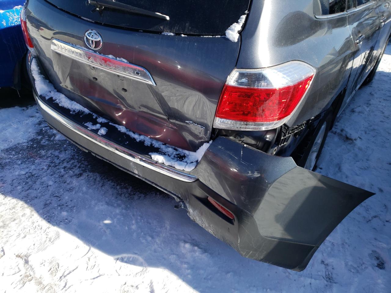 Photo 9 from auction – 2013 TOYOTA HIGHLANDER with VIN 5TDBK3EH6DS257735