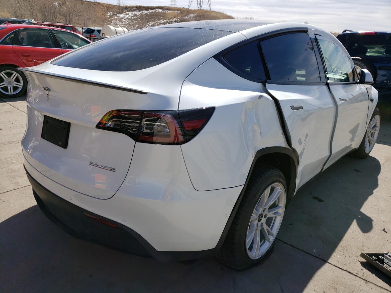 Photo 4 from auction – 2020 TESLA MODEL Y with VIN 5YJYGDEFXLF017610