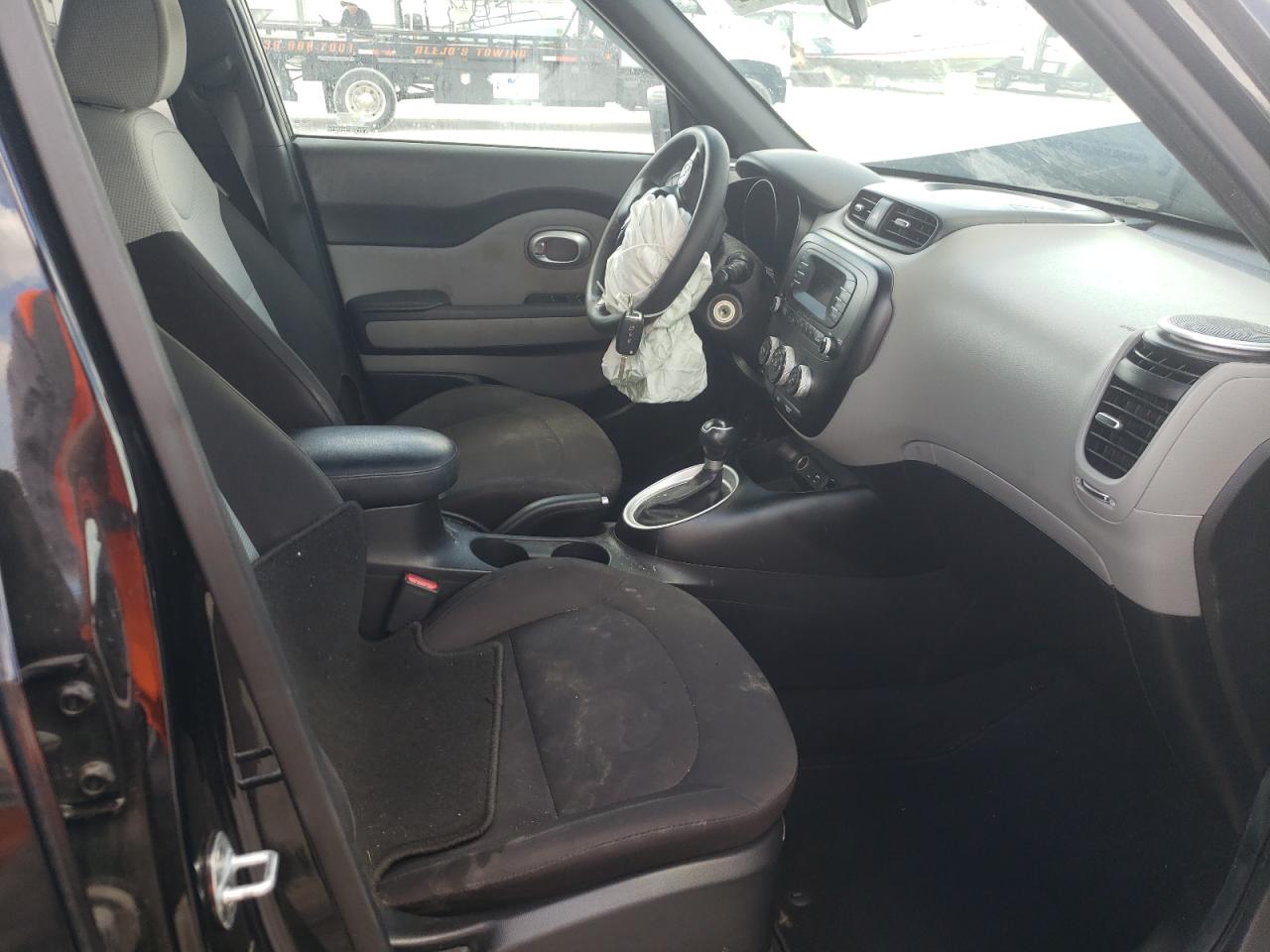Photo 5 from auction – 2016 KIA SOUL with VIN KNDJN2A25G7310468