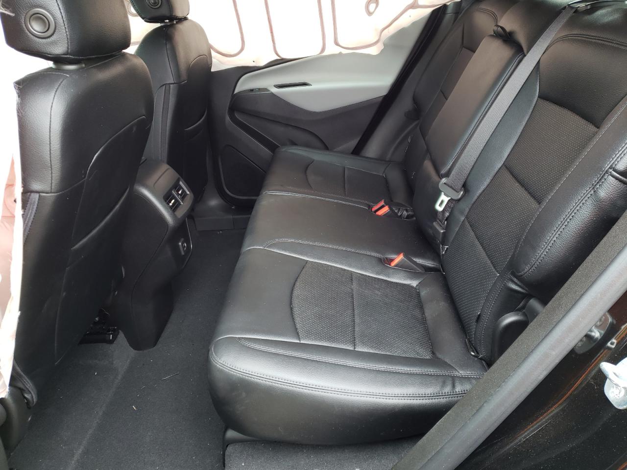 Photo 6 from auction – 2020 CHEVROLET EQUINOX LS with VIN 2GNAXSEV3L6221689