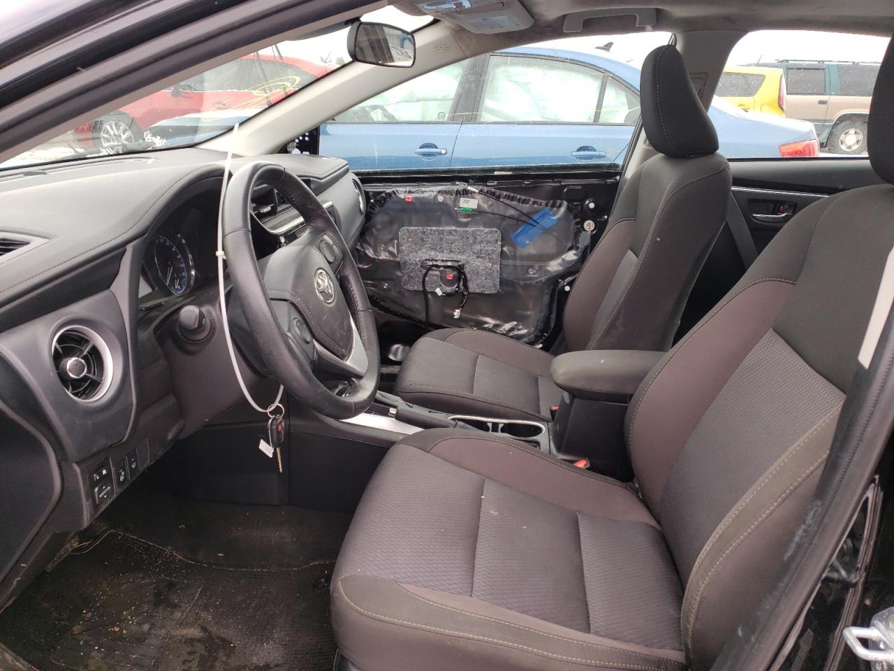 Photo 5 from auction – 2017 TOYOTA COROLLA L with VIN 2T1BURHE8HC842491