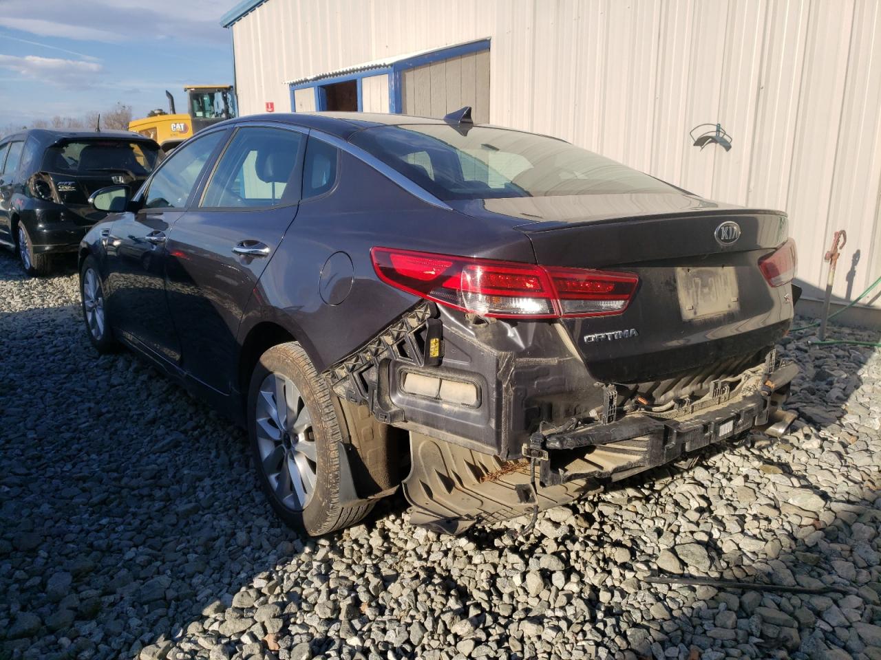 Photo 3 from auction – 2018 KIA OPTIMA LX with VIN 5XXGT4L36JG227230